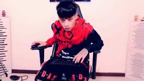 Snapshot of indomitablebeast chatting on 05-22-26, 06:46 matias online show from 05-22-26, 06:46