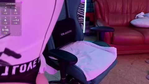 Snapshot of indrablack chatting on 02-19-25, 09:36 Indra. I like it if you call me Indie online show from 02-19-25, 09:36