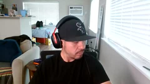Snapshot of indyman2084 chatting on 06-14-26, 01:46 indyman2084 online show from 06-14-26, 01:46