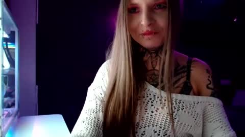 Snapshot of inesdesire chatting on 02-13-25, 07:10 InesDesire online show from 02-13-25, 07:10