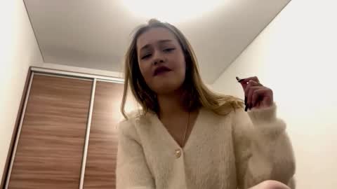 Ines online show from 02-05-26, 03:38