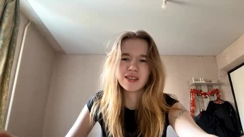 Sofia online show from 04-14-26, 11:27