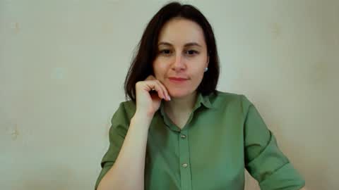 Inessa online show from 04-21-26, 05:47