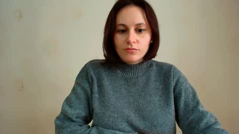 Snapshot of inessa_beauty chatting on 04-27-26, 10:46 Inessa online show from 04-27-26, 10:46