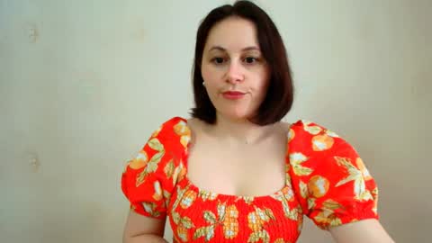 Snapshot of inessa_beauty chatting on 05-07-26, 09:36 Inessa online show from 05-07-26, 09:36