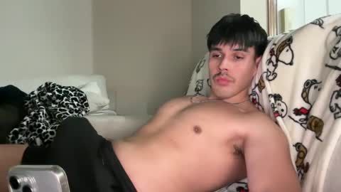 Lucas online show from 02-04-25, 03:33