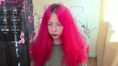 Ilona online show from 04-25-26, 01:19