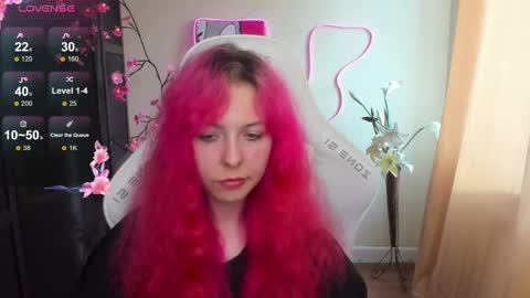 Ilona online show from 05-08-26, 01:22
