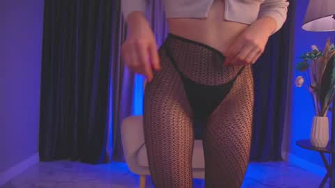 Snapshot of infinitespring chatting on 01-07-25, 01:35 Infinitespring online show from 01-07-25, 01:35