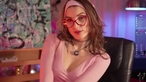 Snapshot of informal_ chatting on 02-28-25, 10:17 MAL ---  online show from 02-28-25, 10:17