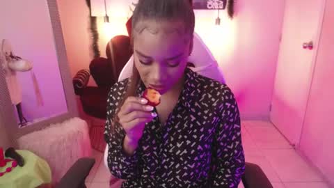 ingrid03_taffur online show from 01-07-26, 08:22