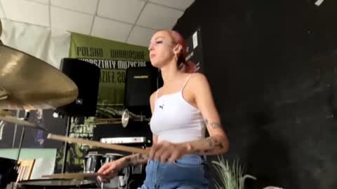 ingridmayer online show from 07-24-26, 10:46