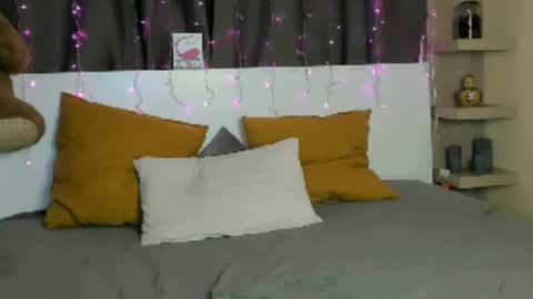 IninityKittyx online show from 06-22-26, 11:35