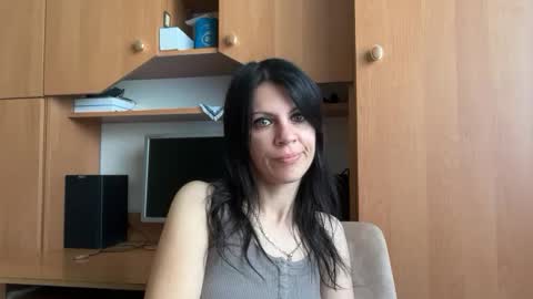 InjaAtHome online show from 07-17-26, 07:04