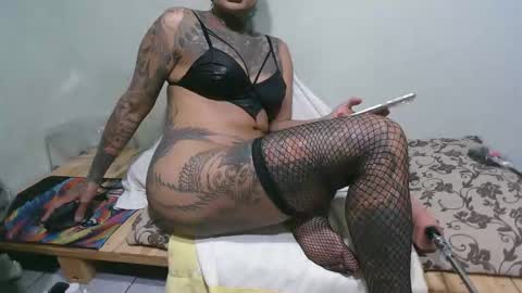 Snapshot of ink_bella chatting on 02-24-26, 08:40 ink bella online show from 02-24-26, 08:40