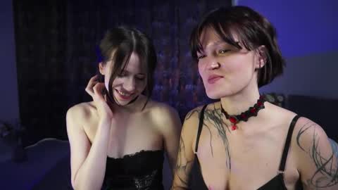 Luna and Dior online show from 09-20-25, 04:35