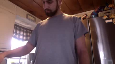 Snapshot of inmybackyard chatting on 12-24-24, 04:19 InMyBackyard online show from 12-24-24, 04:19