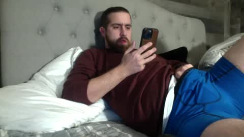 Snapshot of inmybackyard chatting on 12-28-24, 06:17 InMyBackyard online show from 12-28-24, 06:17