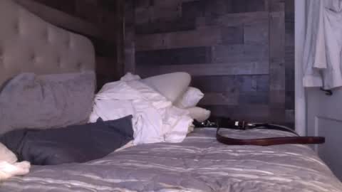 Snapshot of inmybackyard chatting on 12-30-24, 04:51 InMyBackyard online show from 12-30-24, 04:51