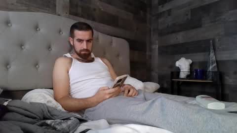 Snapshot of inmybackyard chatting on 11-13-25, 02:16 InMyBackyard online show from 11-13-25, 02:16