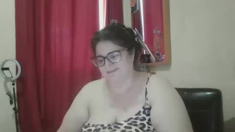 inna46_ online show from 06-10-26, 12:37