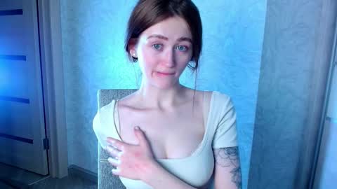 Lina online show from 02-24-25, 06:47