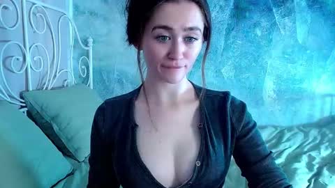 Lina online show from 02-22-26, 09:19