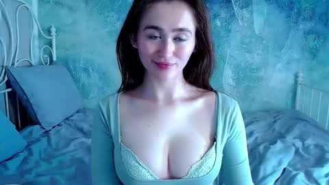 Lina online show from 03-22-26, 02:20