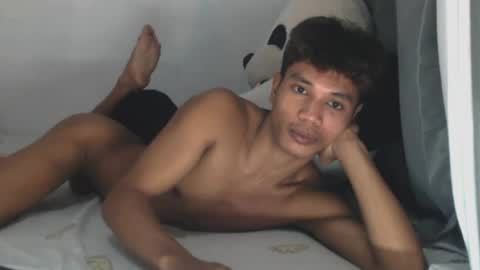 Snapshot of innocent_evil05 chatting on 06-20-26, 12:36 SHAN online show from 06-20-26, 12:36