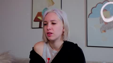 Kate online show from 02-22-26, 03:51