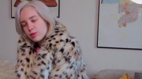 Kate online show from 02-26-26, 03:16