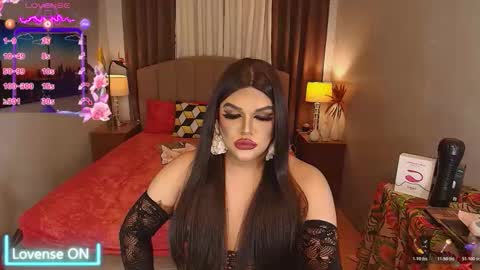 tasha online show from 11-25-25, 05:07