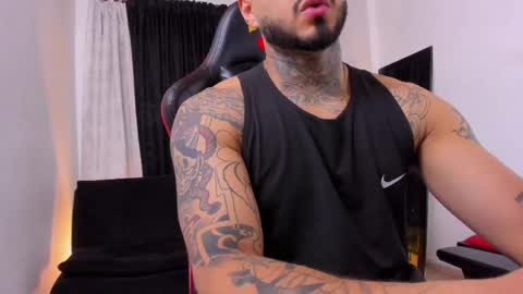 Brayan Chavez online show from 04-14-26, 01:55