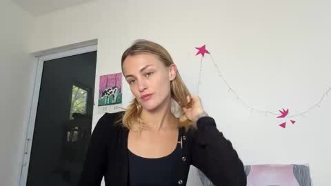 Eva online show from 02-06-26, 05:12