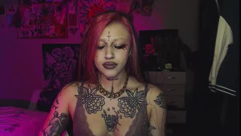 Snapshot of insunnity666 chatting on 01-13-26, 11:21 Insunnity666 online show from 01-13-26, 11:21