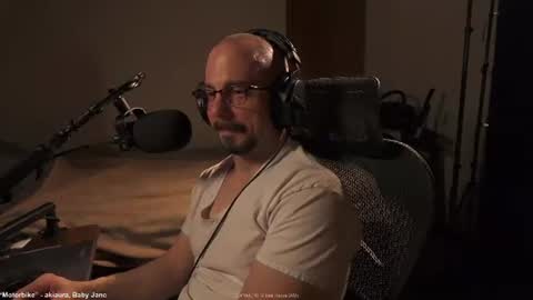 Snapshot of intellitease chatting on 06-20-26, 01:25 DJ online show from 06-20-26, 01:25