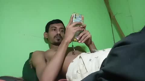 Snapshot of interne8famous chatting on 10-01-25, 05:57 interne8famous online show from 10-01-25, 05:57