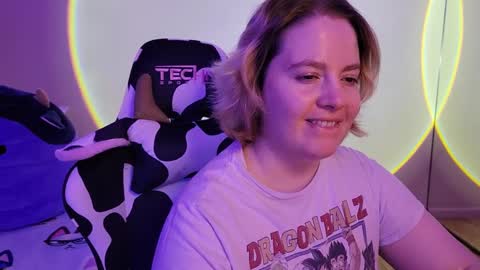 Faye online show from 02-21-25, 05:46