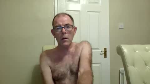 inthemood63 online show from 09-12-25, 02:22