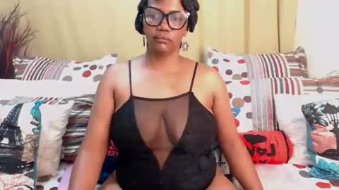 boniswa caroline online show from 06-16-26, 05:10