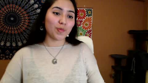 Snapshot of intimatetales chatting on 01-06-25, 04:44 Africa online show from 01-06-25, 04:44