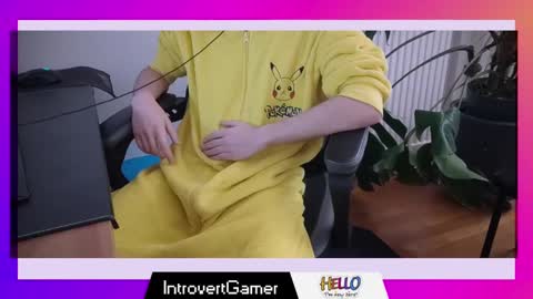 Snapshot of introvertgamer chatting on 12-21-24, 06:34 introvertgamer online show from 12-21-24, 06:34