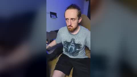 Snapshot of ipipo42o chatting on 06-22-26, 10:12 DrownMentally online show from 06-22-26, 10:12