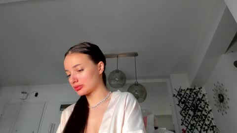 Ir s room online show from 01-24-25, 08:02