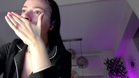 Ir s room online show from 02-03-25, 05:18