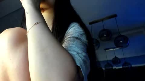 Ir s room online show from 10-14-25, 02:56