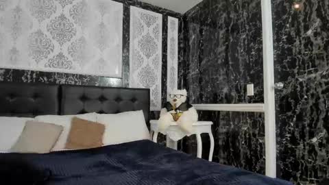 Irenne Wilson Online 0700 to 1400 gmt-5 online show from 11-28-25, 12:41