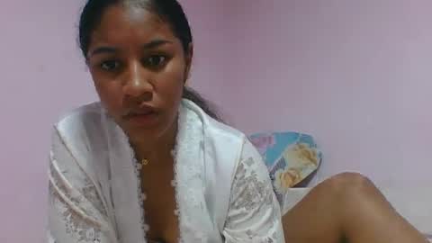 Snapshot of iriella2908 chatting on 09-19-25, 12:34 iriella2908 online show from 09-19-25, 12:34