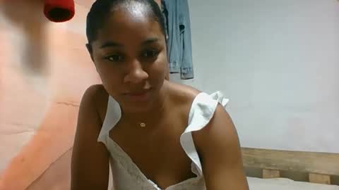 Snapshot of iriella2908 chatting on 09-30-25, 08:25 iriella2908 online show from 09-30-25, 08:25