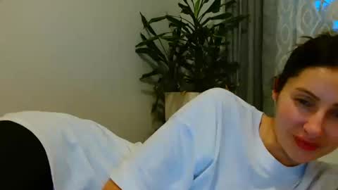 Snapshot of irina9793 chatting on 06-16-26, 06:10 irina online show from 06-16-26, 06:10